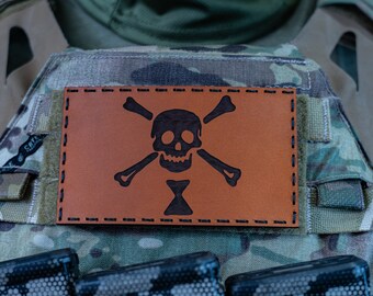 Toppa in pelle / Toppa bandiera Emanuel Wynn / Toppa morale / Toppa pirata / Supporto per gancio / Inciso al laser / Cucito a mano / 5x3" / Regalo per lui