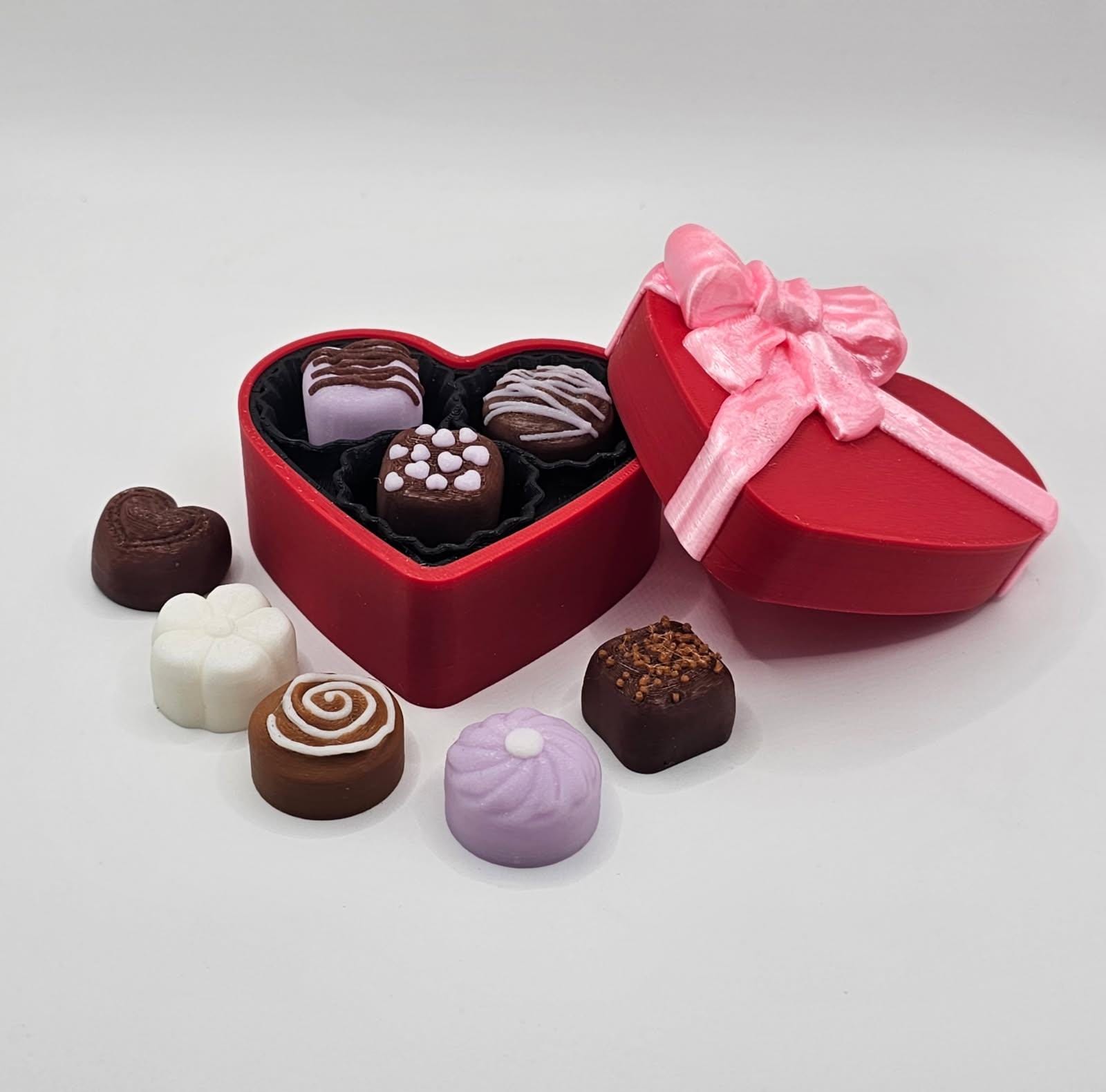 Heart Box of Chocolates Fidget Clicker | 3D Printed Keyboard Clicker | Valentine’s Day Gift