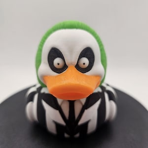 Striped Ghost-Inspired Jeep Duck - Spooky Ducking Accessory for Horror Fans and Jeep Enthusiasts
