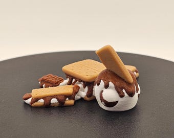 S’mores Articulated Turtle | 3D Printed Campfire Treat Collectible | Dessert-Inspired Fidget Toy