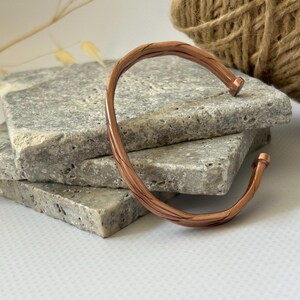 Adjustable Copper Bracelet for Men & Women | Hammered Rustic Bangle | Waterproof Healing Jewelry | Pure Copper Gift for Arthritis Relief image 5