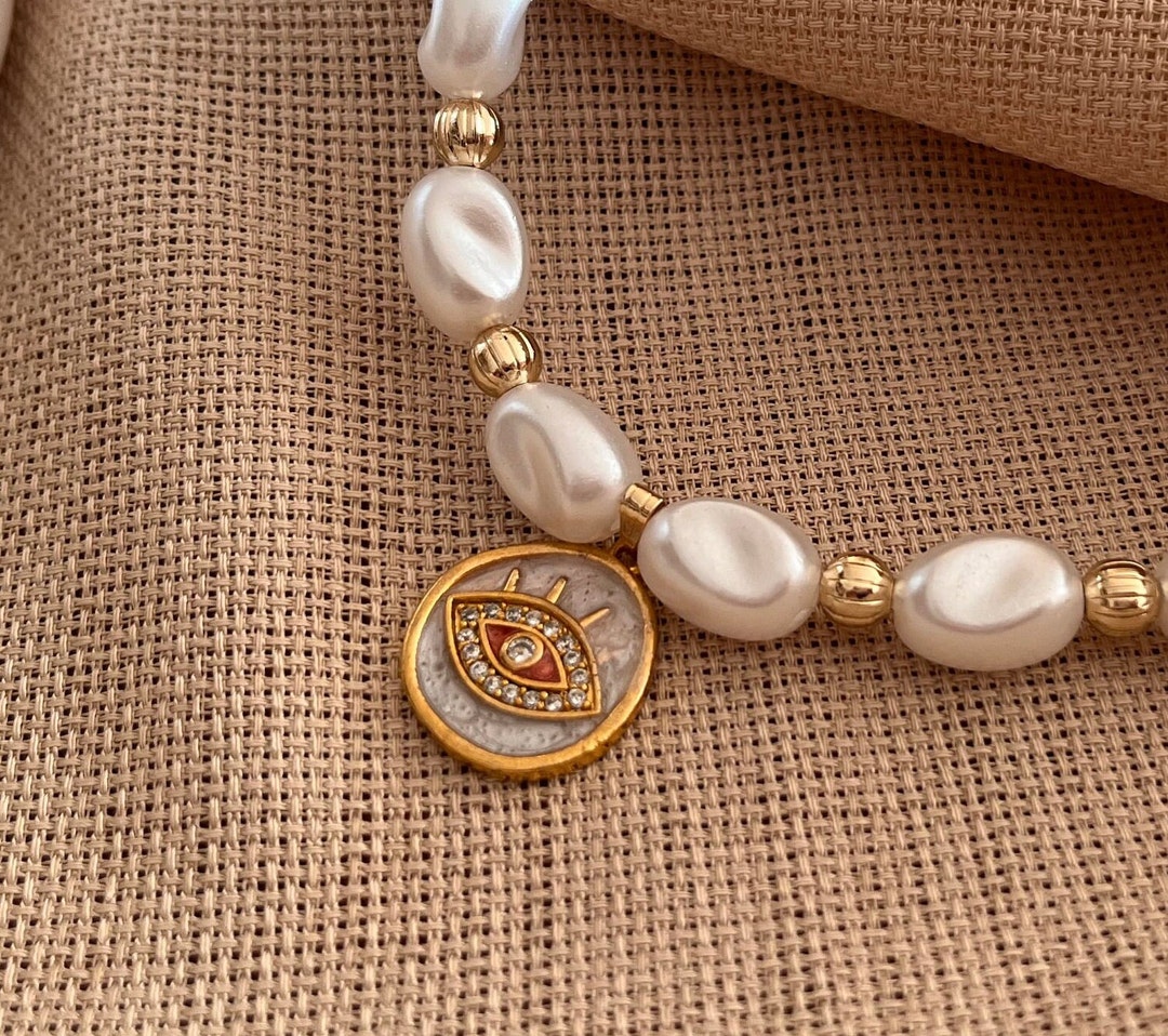 Devil Eye Pearl Necklace main image 1