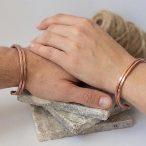 Adjustable Copper Bracelet for Men & Women | Hammered Rustic Bangle | Waterproof Healing Jewelry | Pure Copper Gift for Arthritis Relief image 2