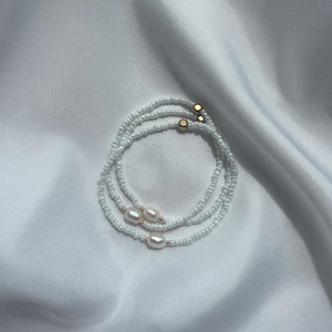 Filigranes Perlenarmband mit Süßwasserperle Freundschaftsarmband Geschenk zur Geburt, Muttertag, Geburtstag Bild 4