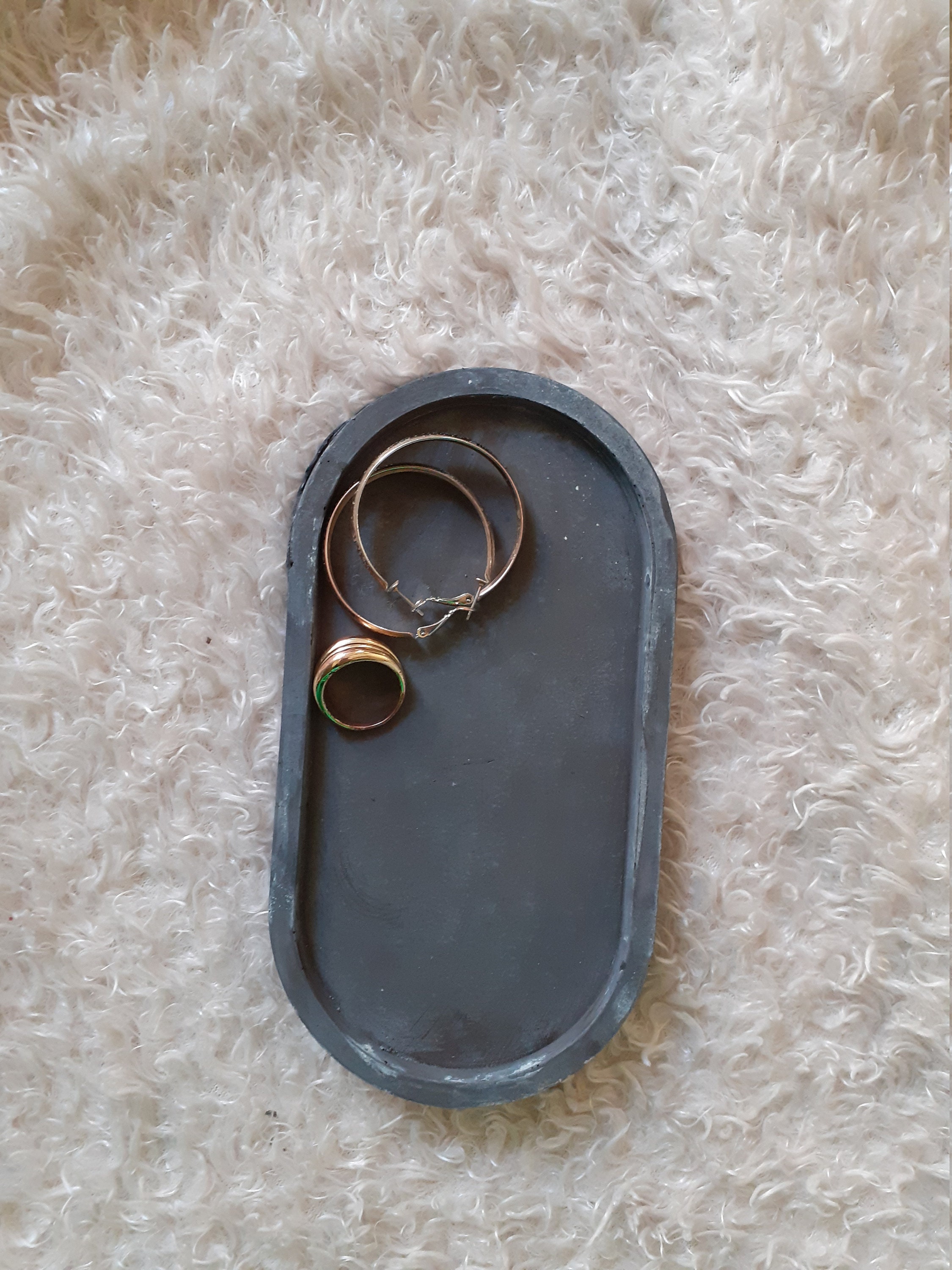 Petit Plateau en Béton