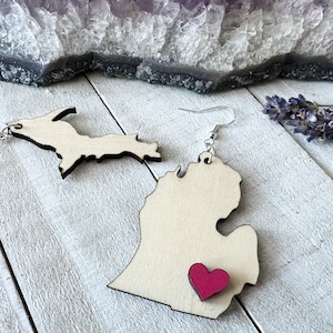 Michigan Earrings, State of Michigan Earrings, minimalist, simple wood earrings, Hometown earrings, personalized earrings