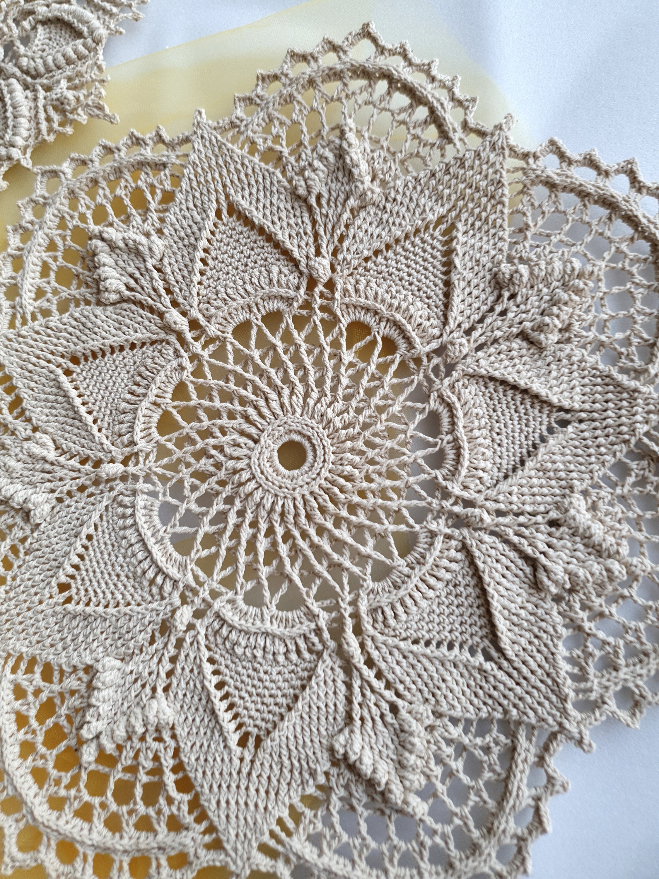 11 Large Round Crochet Doily, Textured Doily, Handmade Tablelinen, Cozy ...