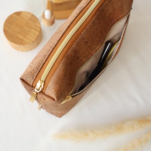 LUCA large Cork toiletry bag with outside pocket image 2