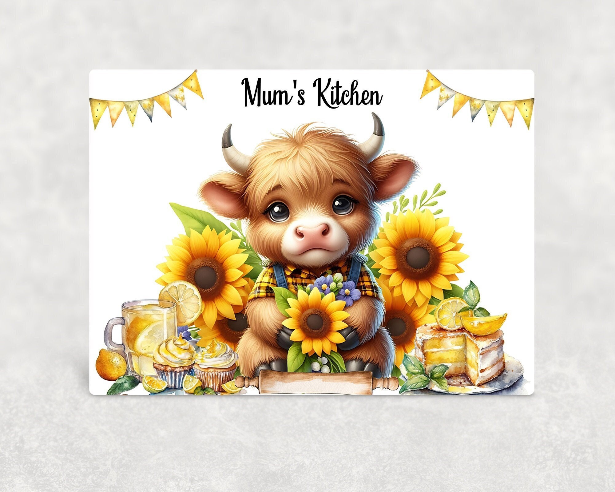 Highland Cow Worktop Saver, Birthday Gift For Her, Personalised Glass Chopping Board, Nans Highland Cow Gift, Mums Kitchen Decor Gifts