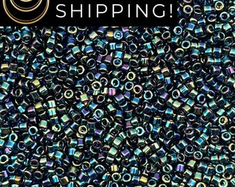 DB0005 11/0 Miyuki Delica Beads Variegated Blue Iris