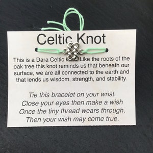 Nœud celtique Bracelet à souhaits, cadeau pour lui, cadeau pour elle, carte bracelet,