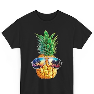 Pineapple Sunglasses Aloha Beaches Hawaii Hawaiian Women Men T-Shirt