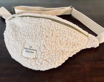 Sheepskin fanny pack, ecru/moumoute faux fur, adjustable strap, shoulder strap