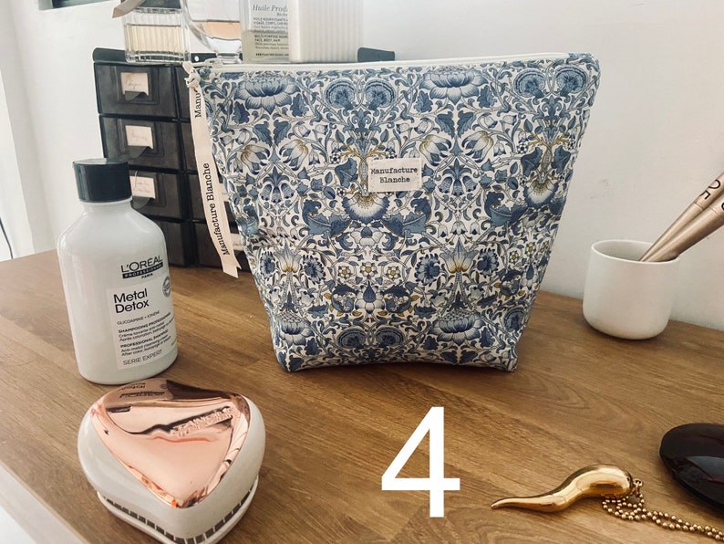 Grande trousse de toilette en Liberty véritable, molletonnée et doublée en lin, étanche, maquillage 4