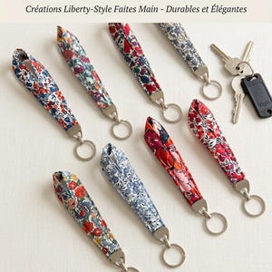 Porte-clé dragonne en  Liberty, dragonne molletonnée, plusieurs couleurs au choix, coordonné aux housses d’ordinateur