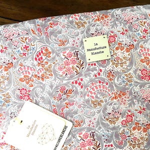 Housse ordinateur ou tablette 13 à 18 pouces, Liberty, protection High Tech et tissu imperméable. Trousse à cables coordonnée disponible
