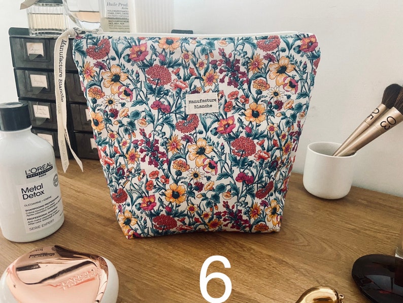 Grande trousse de toilette en Liberty véritable, molletonnée et doublée en lin, étanche, maquillage 6