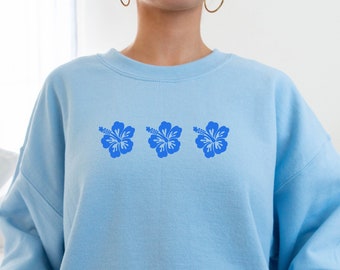 Hibiscus Flower Crewneck Sweatshirt, Trendy Coconut Girl Beach Aesthetic Hoodie, Preppy Aesthetic Sweater, Aloha Hawaii Shirt