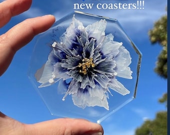 Coasters, Flower Coasters, Drink Coasters, Cup Holders, Coaster Set, Handmade Blue Flowers Resin Coasters, Housewarming Gift, Resin Art