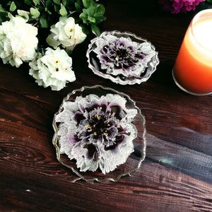 Coasters, Flower Coasters, Drink Coasters, Cup Holders, Coaster Set, Handmade Purple Flower Resin Coasters, Housewarming Gift, Resin Art