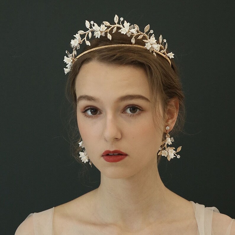 LILA, Floral Wedding Crown, Bridal Headpiece, Earrings image 2