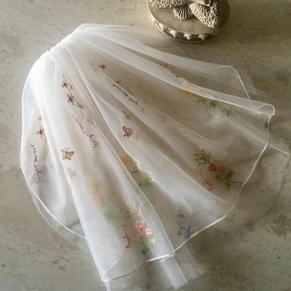 POSIE, Mini Veil, Flower Embroidered Soft Tulle, Edged, Boho Wedding Veil