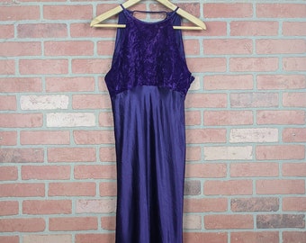 Vintage 90s Zum Zum Lace Up Back Purple Velvet Satin Halter Empire Waist Formal Dress