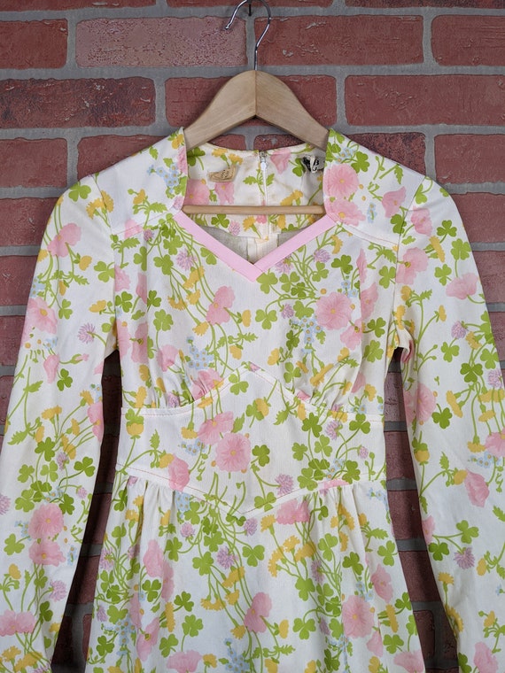 Vintage 60s-70s PBJ by Jerrell Pink Floral and Cl… - image 3