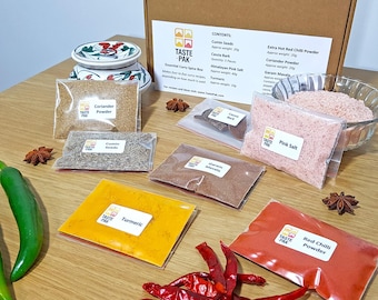 Indian Curry Spice Kit: Authentic Recipe Box Letterbox Gift