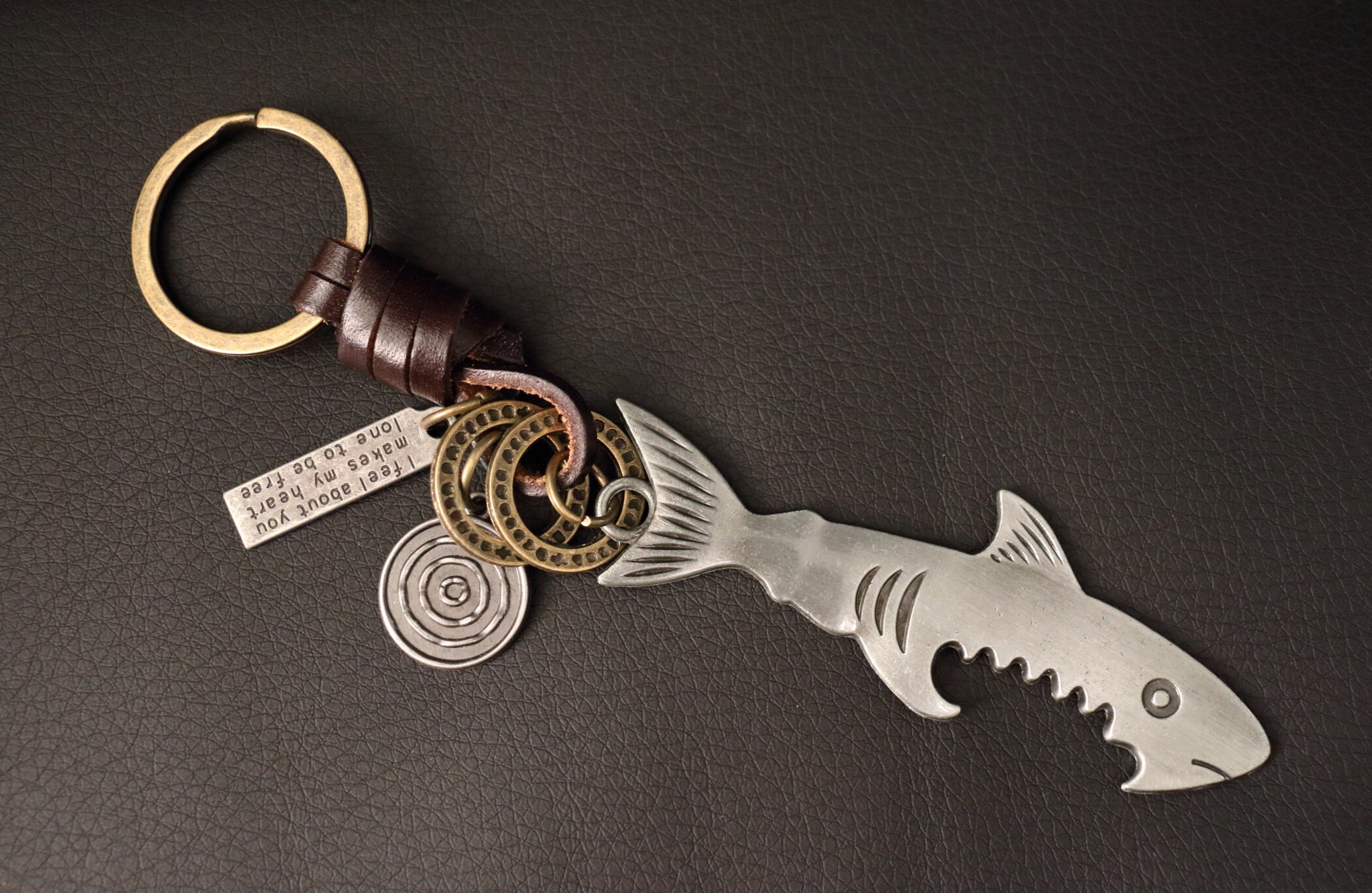 thumbnail image 2 of American Eagle AuPra Bird KeyChain Gift Women & Men Leather 2 of 12