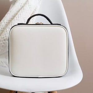 Makeup Bag, Makeup Travel Organizer Bag, Vegan Leather Bag, Cosmetics Bag, Makeup Artist Bag,