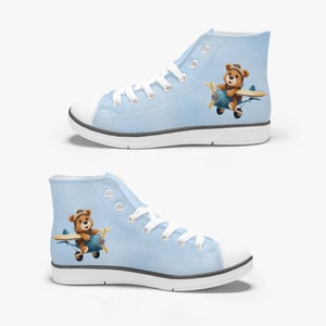 Airplane Cute Bear Kid&#39;s High-Top Canvas Shoes Adorable Teddy Bear Pilote child shoes For Preschooler Converse Style Gift For Boys And Girls