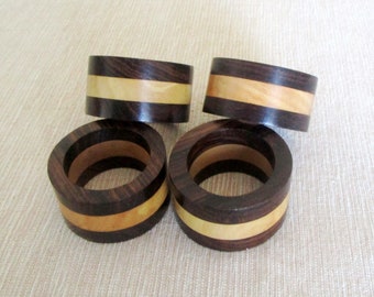 Vintage Set of 4 Wooden Napkin Ring Holders Brown and Tan Colored Vintage Table Decoration - Excellent Condition