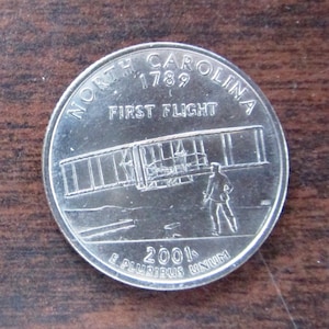 Vintage Collectible 2001-D North Carolina 1789 Statehood George Washington Quarter 25 Cent US Mint Coin - AU (Almost Uncirculated)