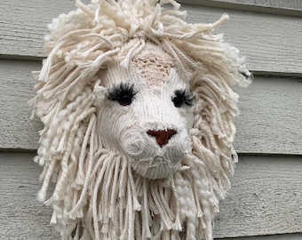 Lion head very sweet Russian lashes  wall hanging macrame, wool gift kids room nursery