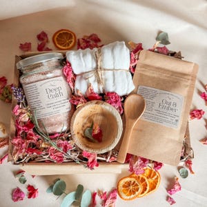 Spa Gift Box Best Seller | Zero Waste Vegan Gift for Her | Facial Skincare | Bath Salts | Self Care Pamper Hamper | Handmade Custom Gift