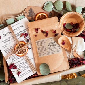 Cosy Season Spa & Journal Gift | Guided Self Care, Nature and Moon Diary | Clay Botanical Facial Mask | Adorable Pamper Gift for Xmas