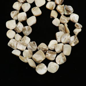 Shell Pearl, flat Pearl, Ivory Shaded Pearl, Smooth Pearl, Unshaped Pearl, Large Irregular Pearl, Faux Pearl, Hight Luster Pearl, Craft Bead