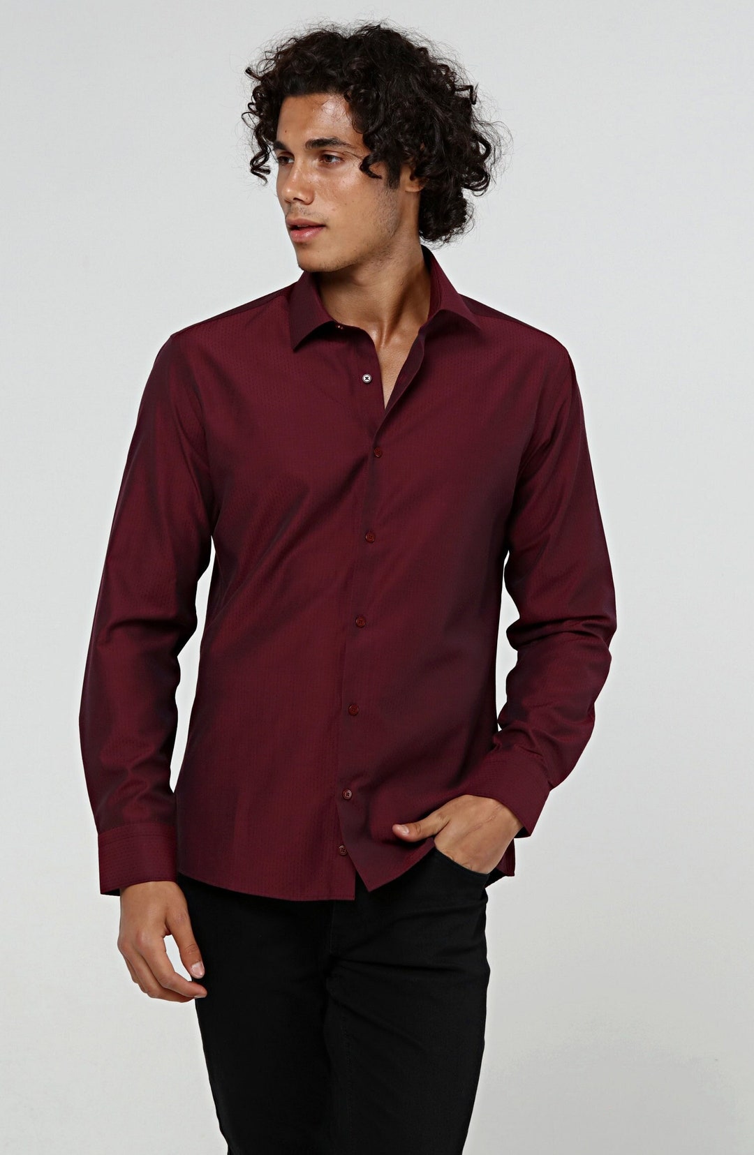 Men's casual long-sleeve button-up shirt