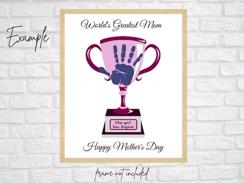 Calendaro Mprmble De Huellas De Manos Para Nños (mayo De 2025-abrl De 2026). Regalo Para