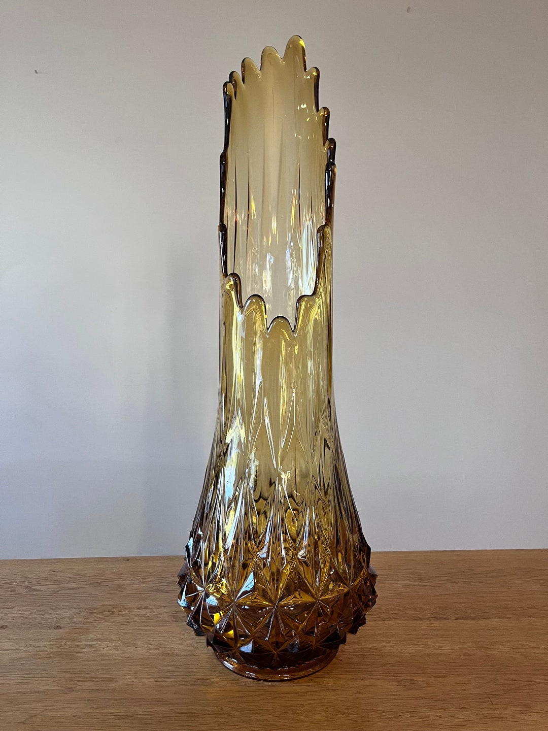 LE Smith Diamond Point Swung Vase Amber Glass 16 Fingers Etsy