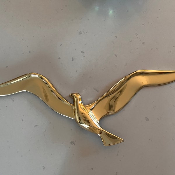 Vintage Syroco Seagull in Flight -  Wall Hanging -  Gold Plastic Wall Plaque - MCM Beach Decor - Mid-Century Modern - Ocean Vibes