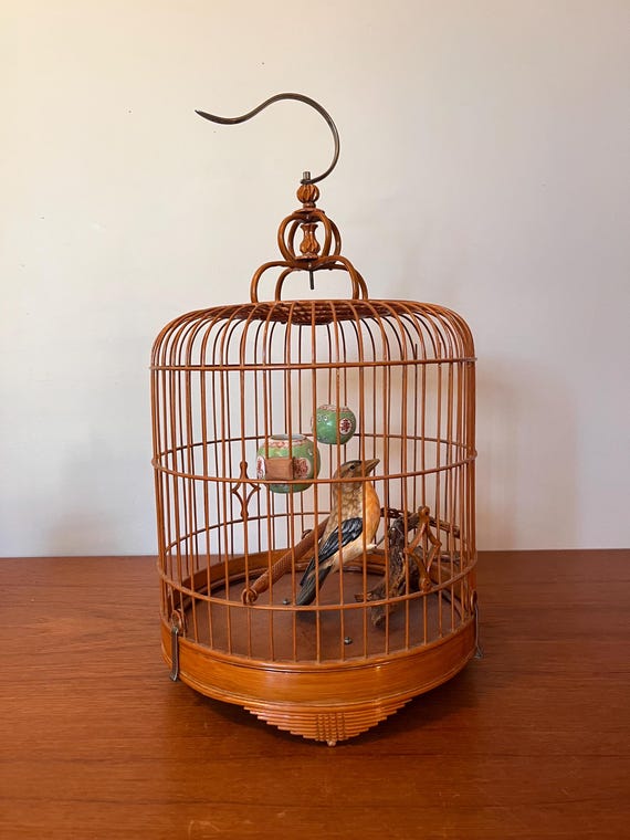 Antiker asiatischer Bambus Vogelkfig - Handgefertigte 1930er Jahre -  Porzellan Futternpfe - Verzierte Sitzstange - Etsy.de