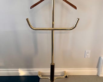 Mid Century Modern Brass and Wood Valet Stand - Vintage Butler - Clothing Stand - 1970s