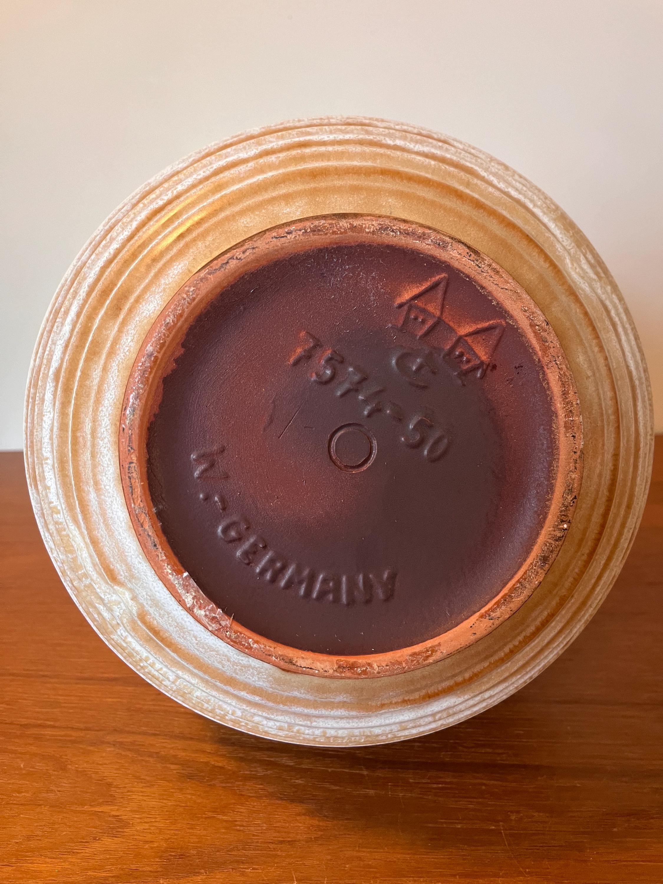 Vintage Carstens Tönnieshof Fat Lava Floor Vase: 1970s West German