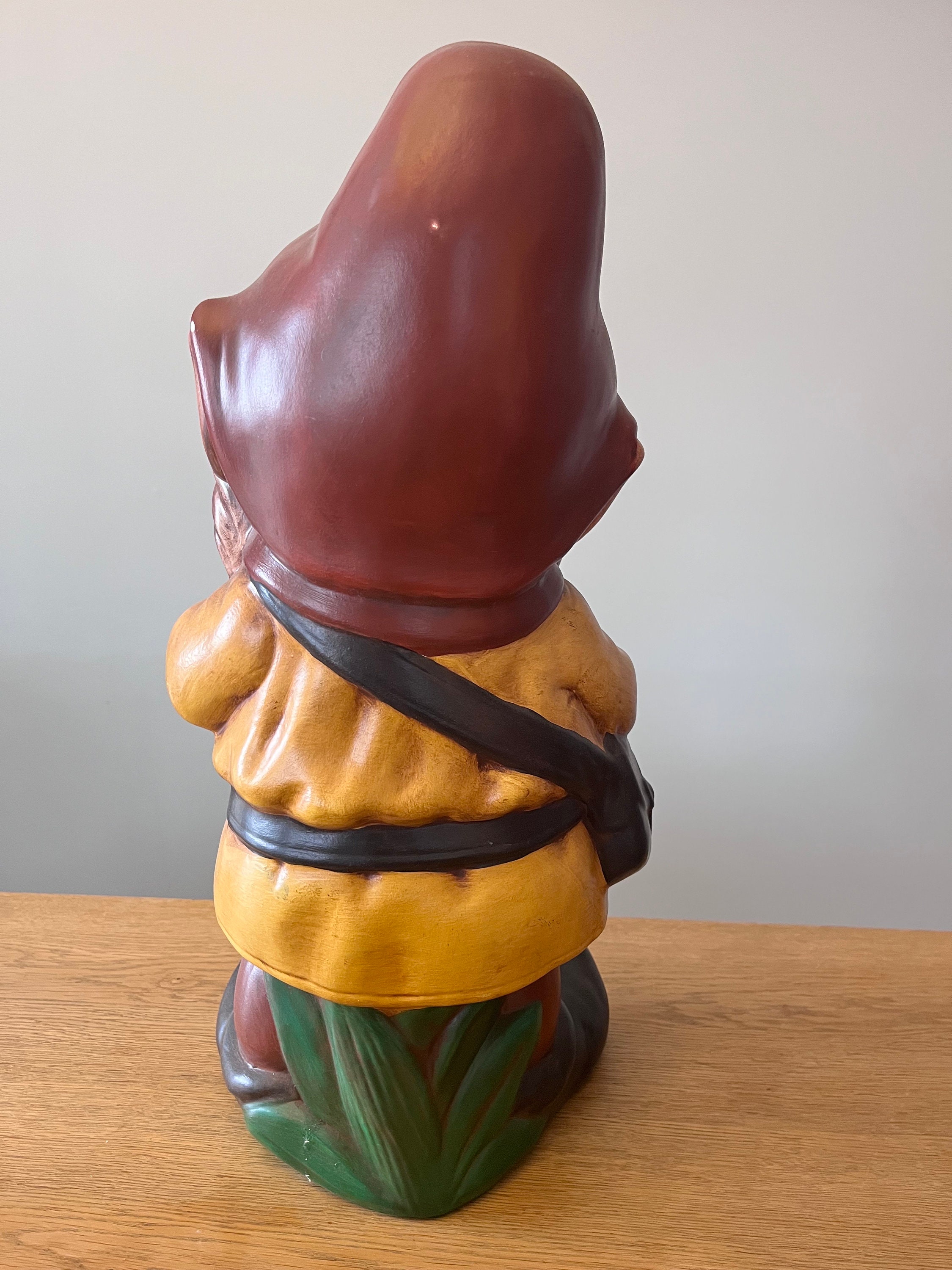Vintage Ceramic Garden Gnomes: Retro Earth Tone Outdoor