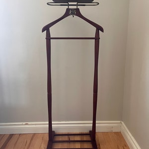 Valet De Nuit En Acajou Massif – Style Antique – Avec Tiroirs Et Porte-manteaux