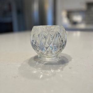Bol Starburst en cristal taillé en diamant Avon vintage - plat de bonbons - bougeoir - bol en verre taillé vintage - décoration d&#39;intérieur en verre antique
