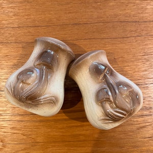 Large Mushroom Salt & Pepper Shakers - Ceramic - Brown and Beige - Boho Table Decor - 1980s Kitchen