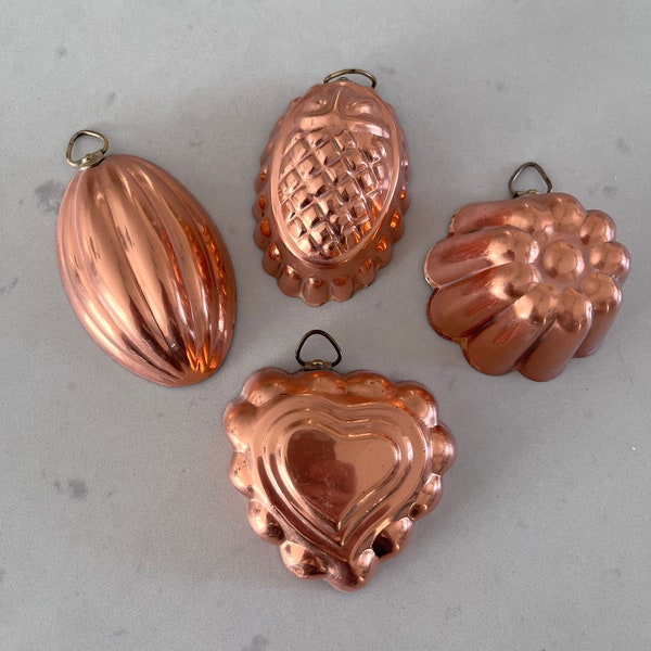 Vintage 4 Piece Mini Copper Molds | Brass Hangers | Pineapple Heart Bundt Cannele  Melon | Chocolate Molds